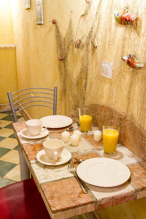 Cosy Little Love Nest In Piran Ruang foto